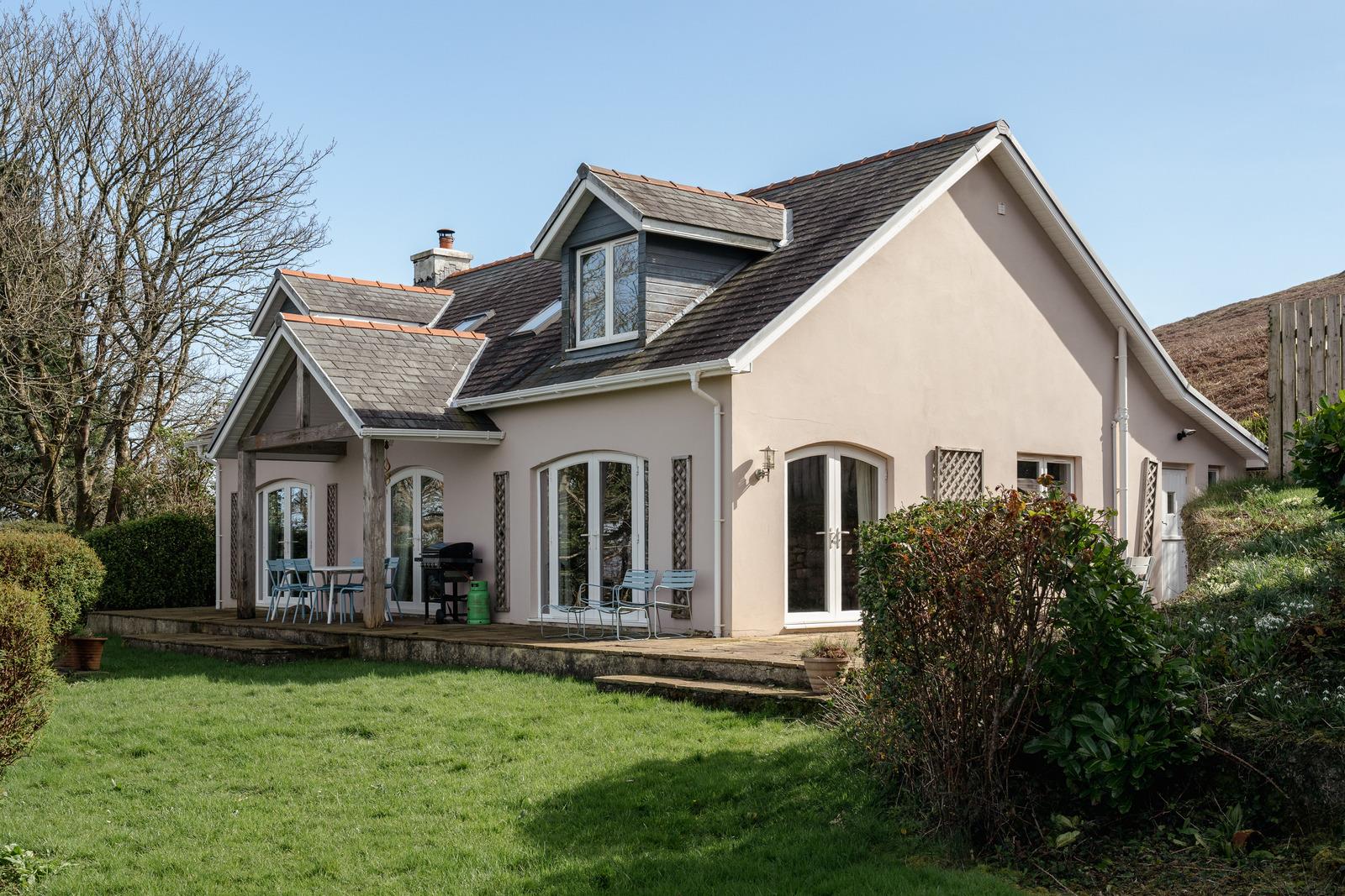 Highfield - Image 2